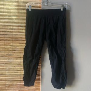 ivivva dance studio capri pant